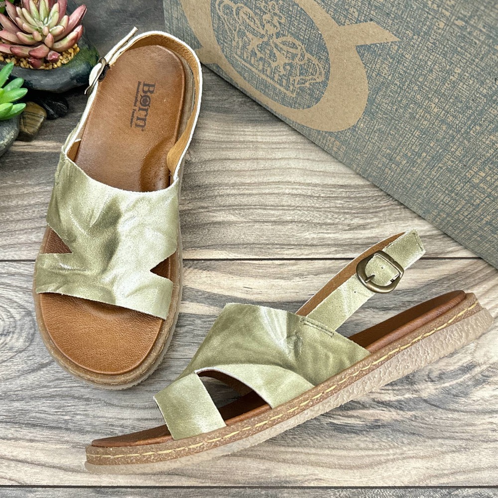 NIB Born Carah 8M 39 Dark Green Suede Adjustable Slingback Flat Sandals